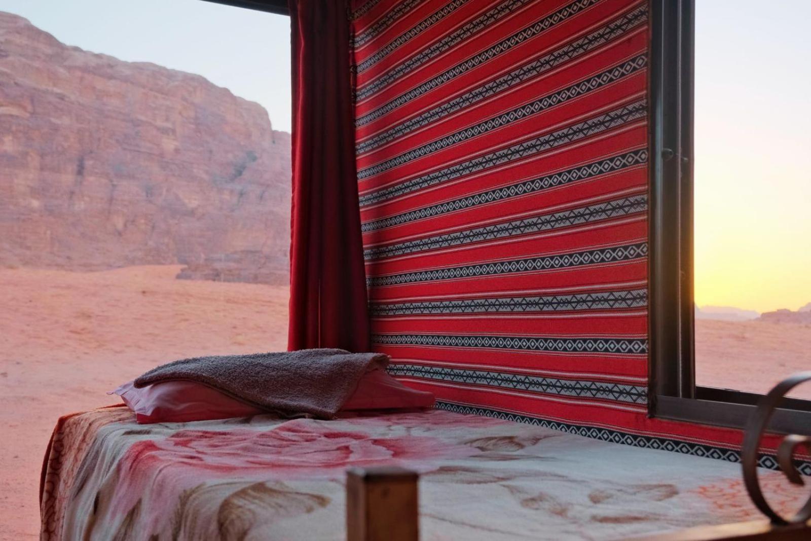 Hotel Welcome To Wadi Rum Camp Exterior foto